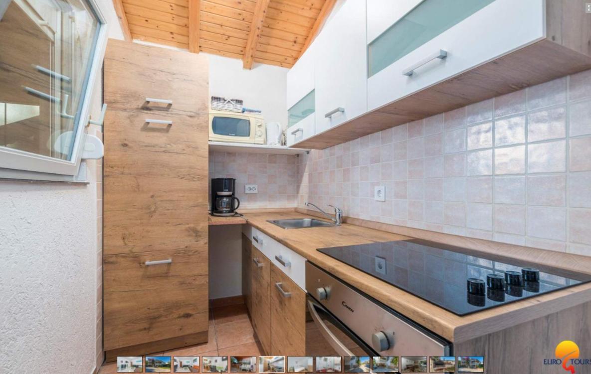 House Lucija Apartment Пореч Екстериор снимка